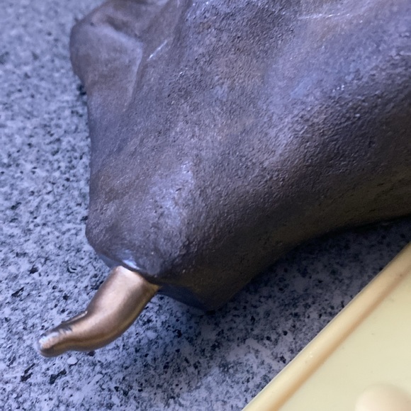 Vintage African mother and baby bronze statue figurine - Picture 16 of 17